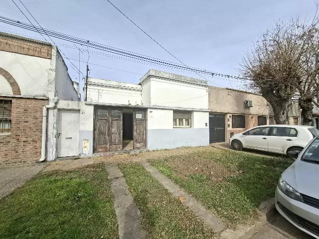 PH al frente de dos dormitorios - 69 e/ 121 y 122