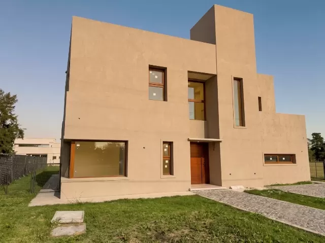 Casa en Las Carolinas - City Bell